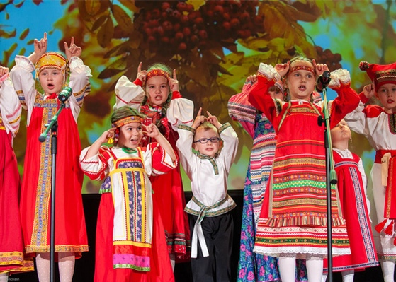 Фольклорный ансамбль Ладушки